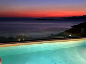 Captains Villa & Luxury apartments